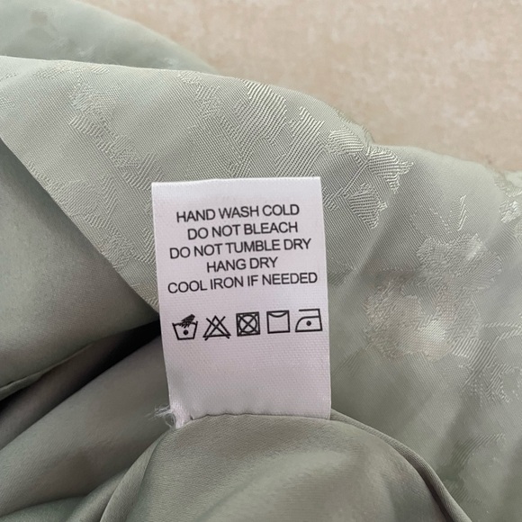 Lovers + Friends Gabriela Jacquard Balloon Sleeve Floral Romper 37419 - Picture 3 of 11